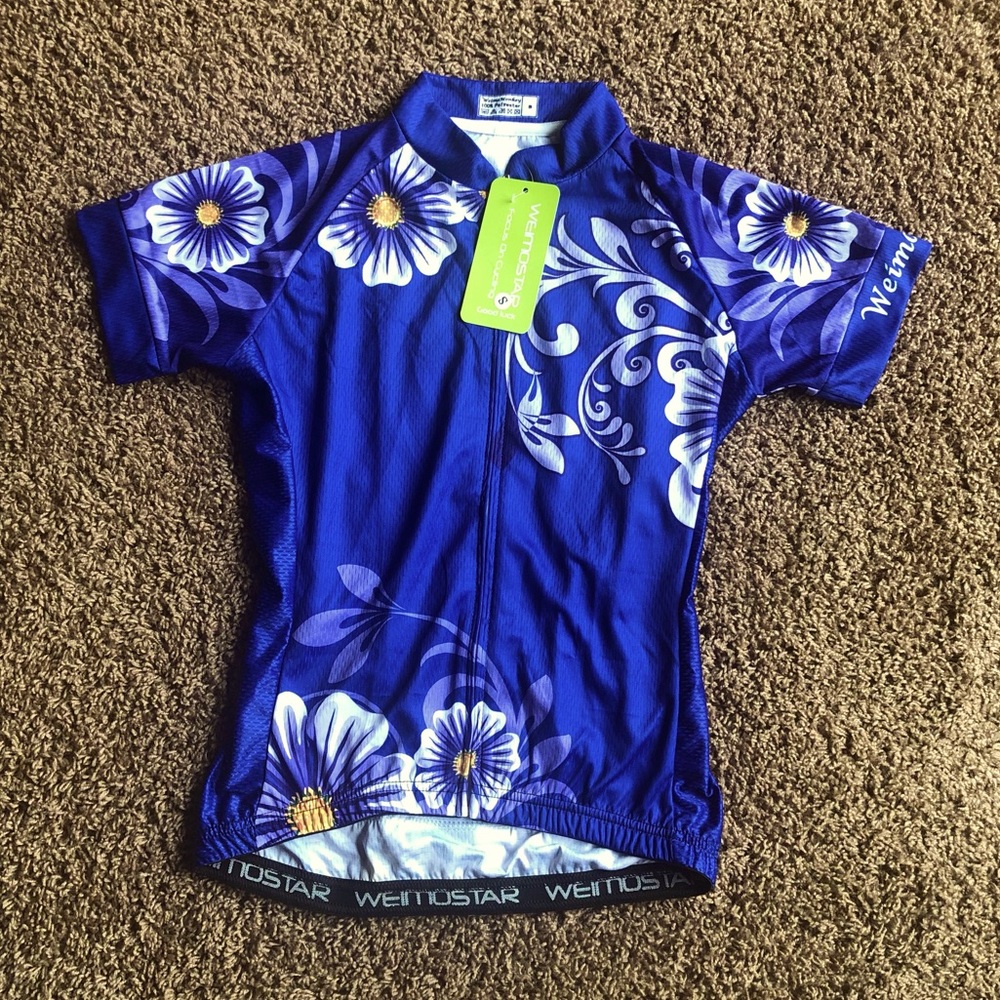 Women’s biking jersey, New with tags